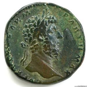 Lucius Verus Sesterce frappé à Rome