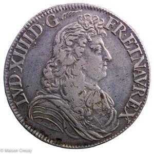 Roy-LouisXIVEcu1683A-G210-R3-1