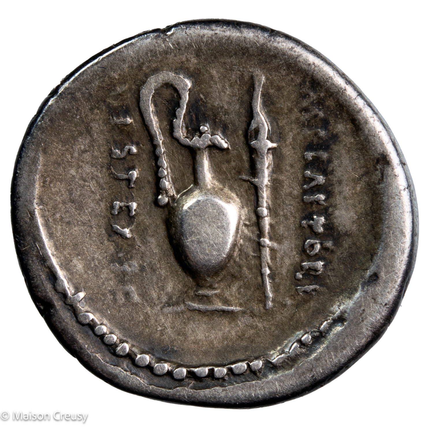 Plaetoria denier 69 avant