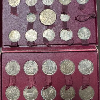 Coffret de 23 essais Union Française pour les colonies